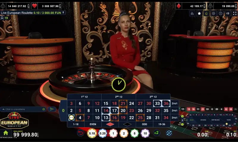 el crupier en la ruleta en vivo